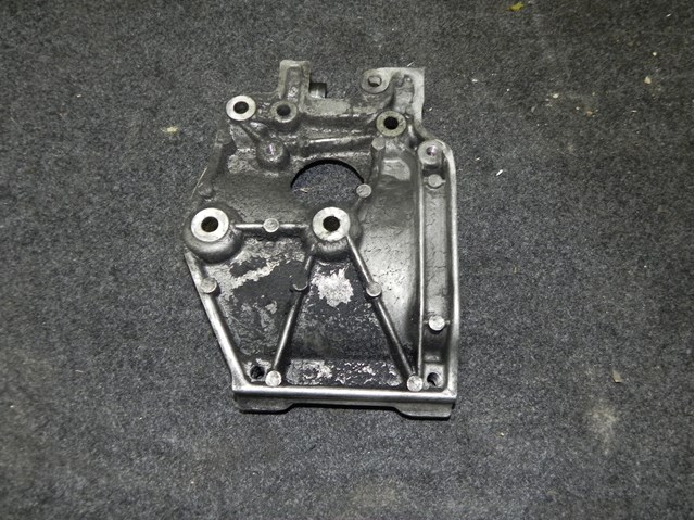 Крепление генератора 9646719580 PEUGEOT