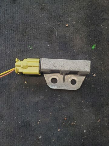 Датчик подушки безопасности 98830CN025 NISSAN
