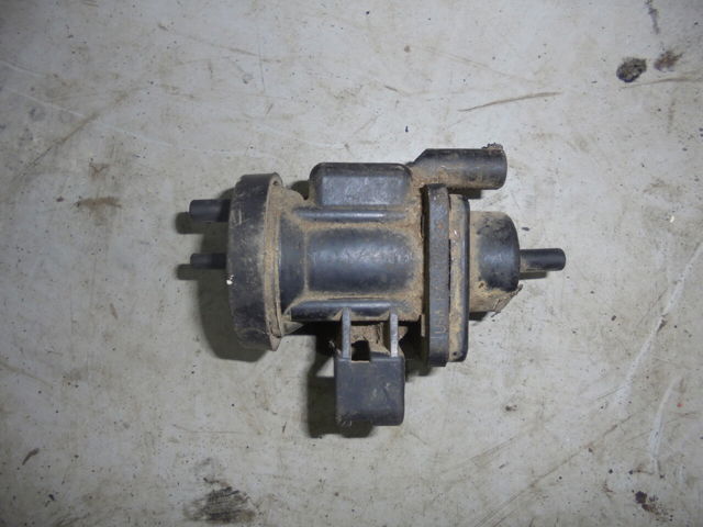 Преобразователь давления (соленоид) наддува Mercedes Vito 1