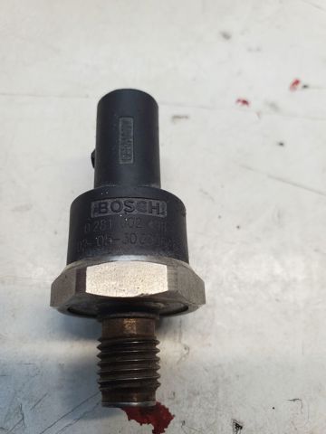 A0041537528 MERCEDES Датчик давления топлива купить в Одесса