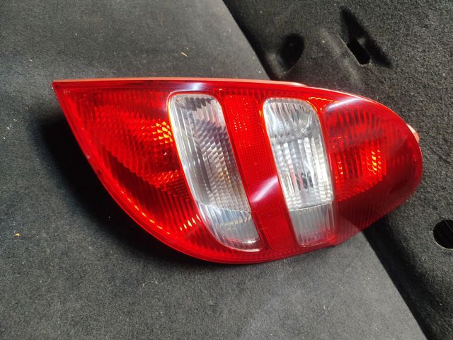 Правый стоп-сигнал A1698200464R MERCEDES