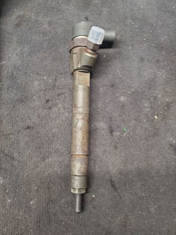 Форсунка впрыска топлива A6480700287 MERCEDES