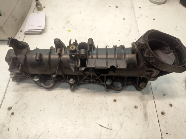 6540902100 MERCEDES Впускной коллектор купить в Черкассы