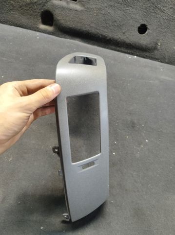 MERCEDES A9066890137 Накладка декоративная центральной консоли в наличии Запорожье