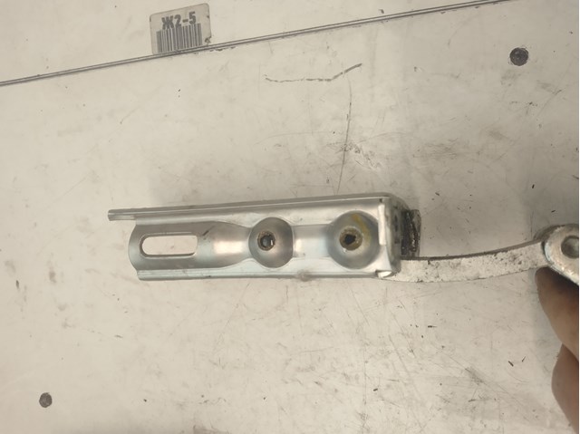 A9067200316 MERCEDES Ограничитель открывания двери передний купить в Украина