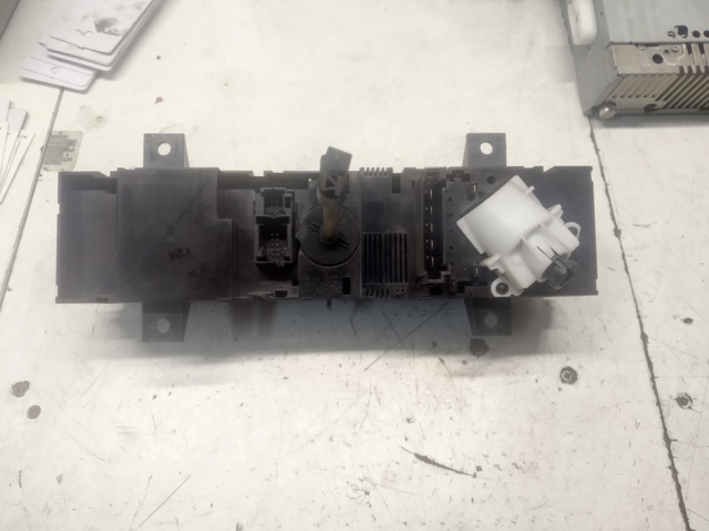 MERCEDES A9068300185KZ в наличии Ужгород
