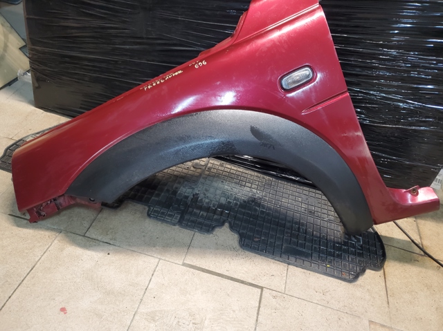 Переднее левое крыло ASB490070 LAND ROVER