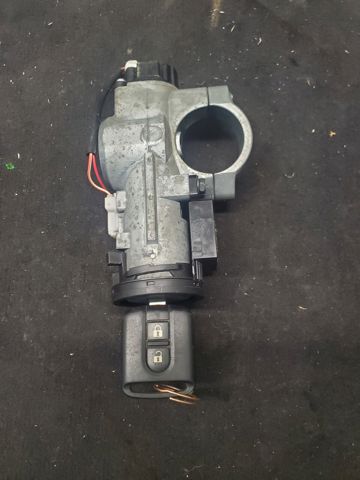 Замок зажигания D8700JD000 NISSAN