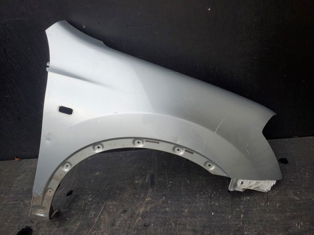Боковая часть передняя правая F3100JD0M0 NISSAN