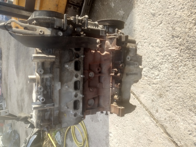 RENAULT K4M Двигатель в сборе в наличии Одесса