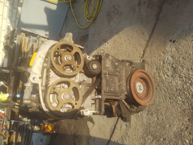 RENAULT K4M Двигатель в сборе в наличии Ровно