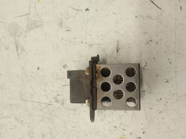 M142561069 RENAULT Резистор моторчика вентилятора кондиционера купить в Чернигов