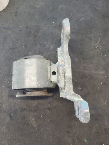 MN100014 MITSUBISHI Левая подушка двигателя купить в Сумы