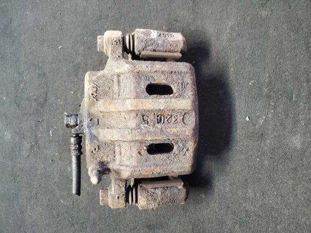 Тормозной суппорт MR370776 MITSUBISHI