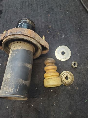 Опора стойки амортизатора заднего Mitsubishi Lancer 10