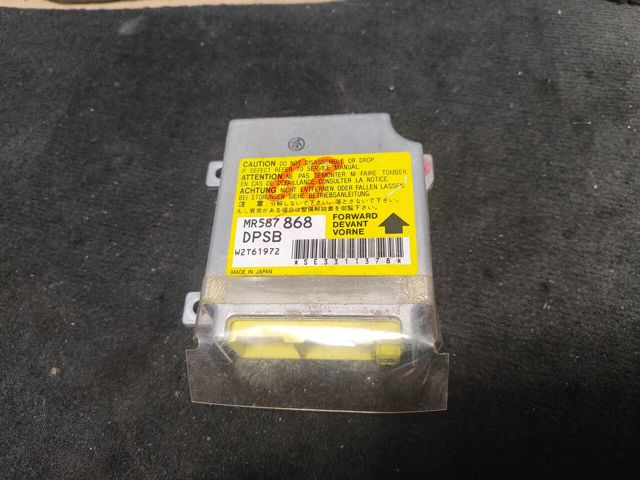 Модуль-процессор управления подушки безопасности MR587868 MITSUBISHI