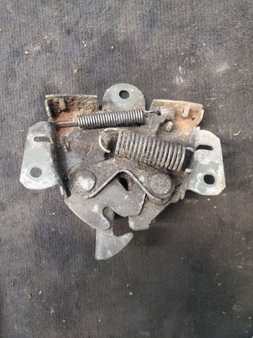 MR970984 MITSUBISHI Замок капота купить в Киев
