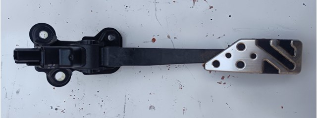 Педали газа 1600A104 MITSUBISHI