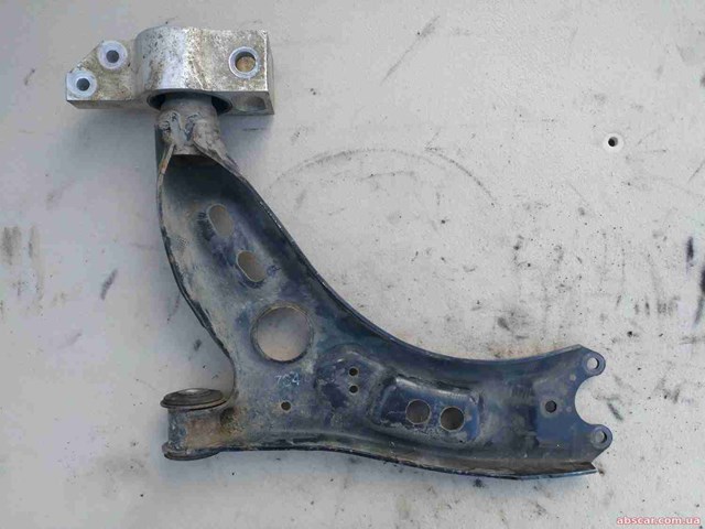 Рычаг передней подвески нижний, правый 1K0407166C VAG