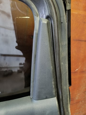 68246268AA CHRYSLER Дверь задняя правая купить в Кривой Рог