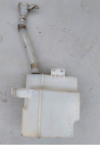 Бачок омывателя стекла 8260A094 MITSUBISHI