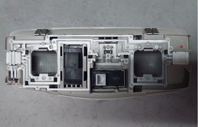 MITSUBISHI 8401A009ZZ Плафон освещения салона (кабины) в наличии Сумы