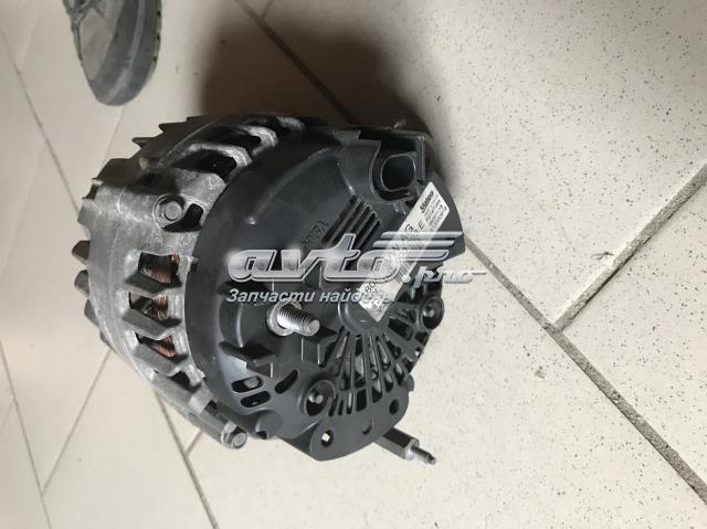 VAG 03L903023E Генератор в наличии Павлоград