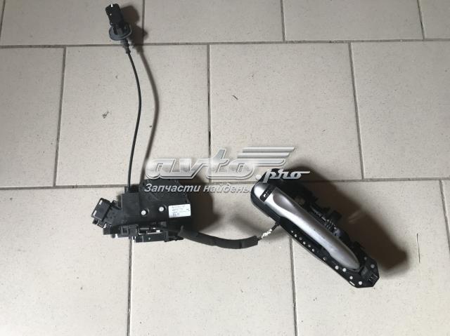 RENAULT 806070033R Держатель наружной ручки двери передней левой в наличии Полтава