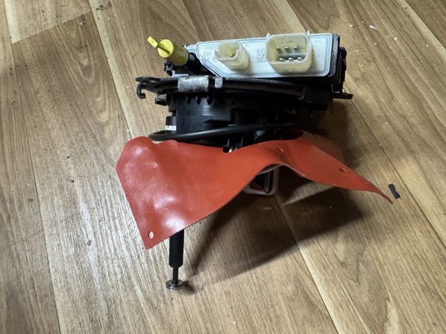 237G00284R RENAULT купить в Сумы
