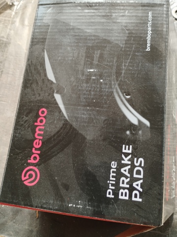 BREMBO P85144 Передние тормозные колодки в наличии Харьков