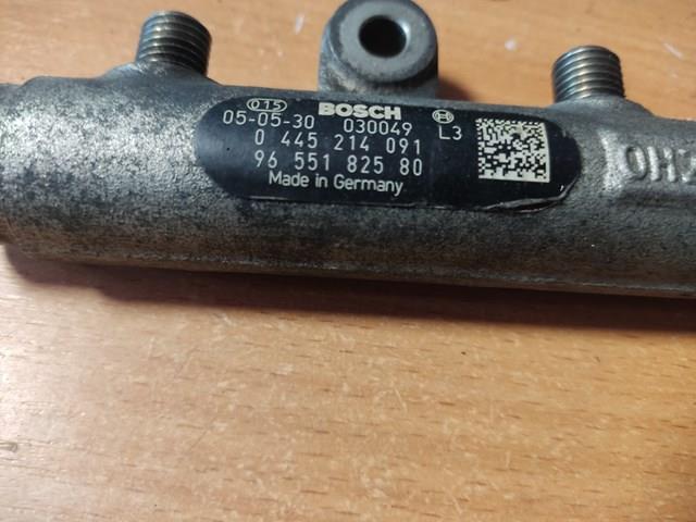 Рампа форсунок системы впрыска топлива 0445214091 BOSCH