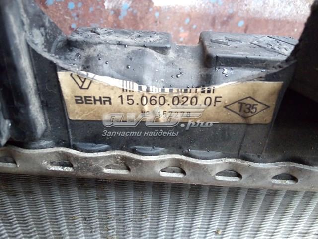 Радиатор охлаждения Рено Лагуна I