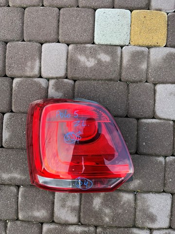 Задний левый стоп 6R0945095L VAG
