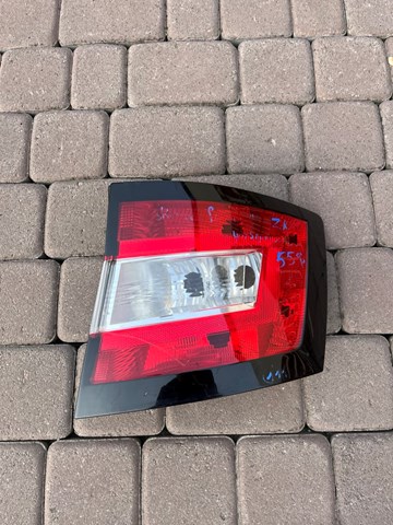 Задний правый стоп 6V9945096 VAG