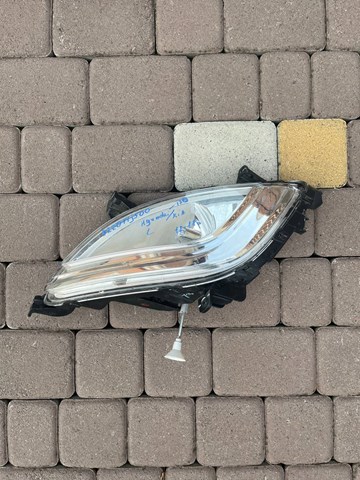 Фара противотуманная, правая 922011J500 HYUNDAI