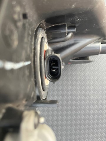 HYUNDAI 922011J500 Фара противотуманная правая в наличии Одесса