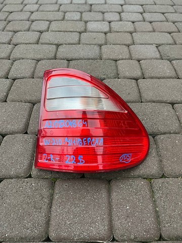 Фонарь задний правый, внешний A2108204864 MERCEDES