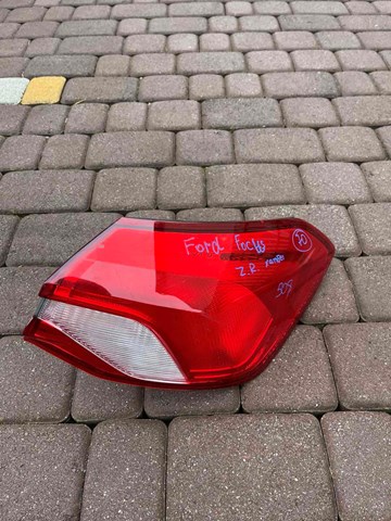 Фонарь задний правый Ford Focus 4