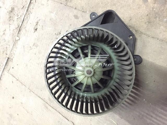 Мотор вентилятора печки (отопителя салона) audi volkswagen skoda в отличном рабочем состоянии,на 2 контакта,гарантия 740221233F