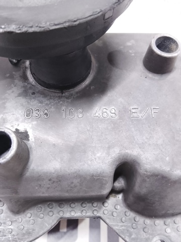 VAG 038103469E Клапанная крышка в наличии Украина