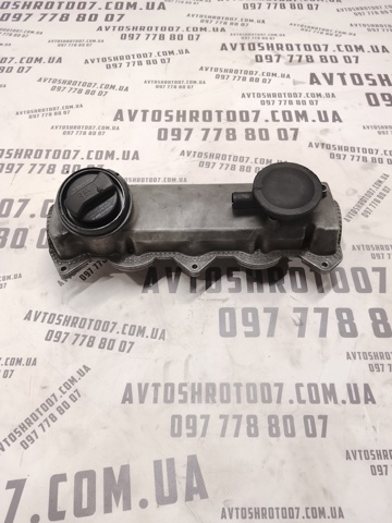 038103469E Крышка клапанная купить Ужгород