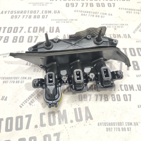 118305906R RENAULT Коллектор впускной купить в Ужгород