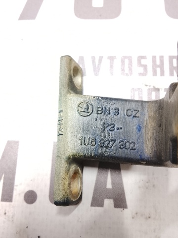 1U6827302 VAG купить в Чернигов