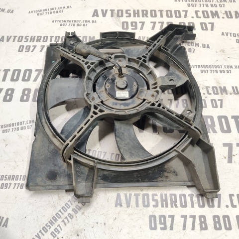 HYUNDAI 253862D000 Мотор вентилятора системы охлаждения в наличии Черкассы