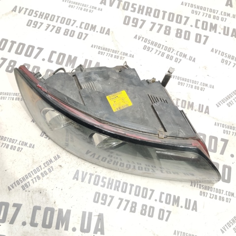 30698886 VOLVO Правая фара купить в Павлоград