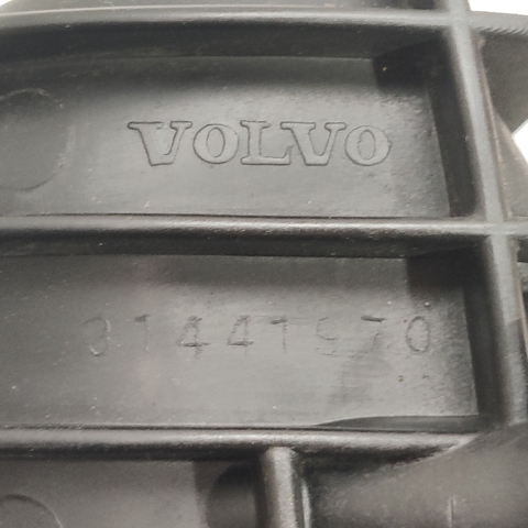 Впускной коллектор 31441970 VOLVO