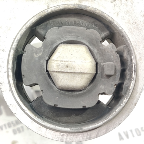 Передний нижний рычаг 32269628 VOLVO
