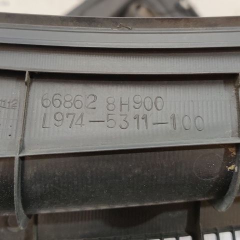 NISSAN 668628H900 Водосток лобового стекла, жабо в наличии Украина