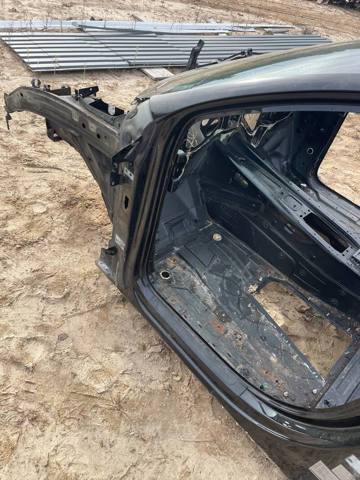 Левый передний лонжерон 7L0803107B VAG