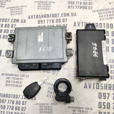 RENAULT 8200483732 Блок управления двигателем в наличии Павлоград